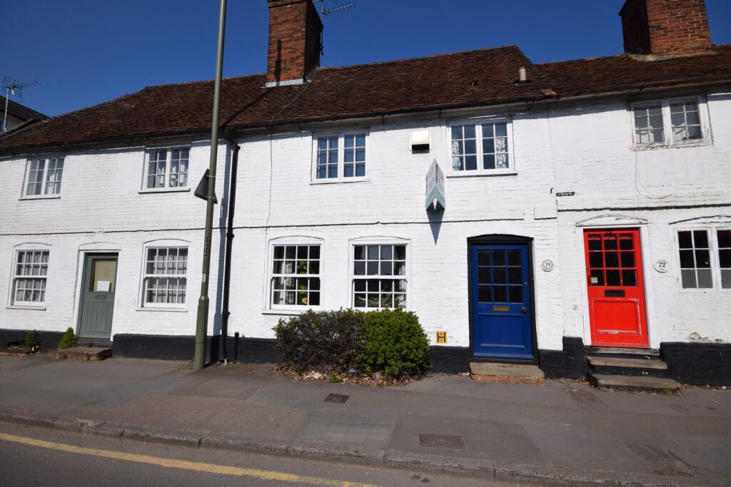 Main image of property: West Street, Farnham, Surrey, GU9