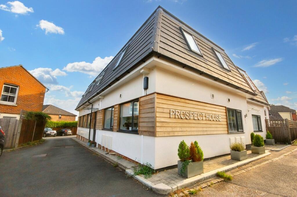 Main image of property: 19 Bethel Lane, Farnham, Surrey, GU9