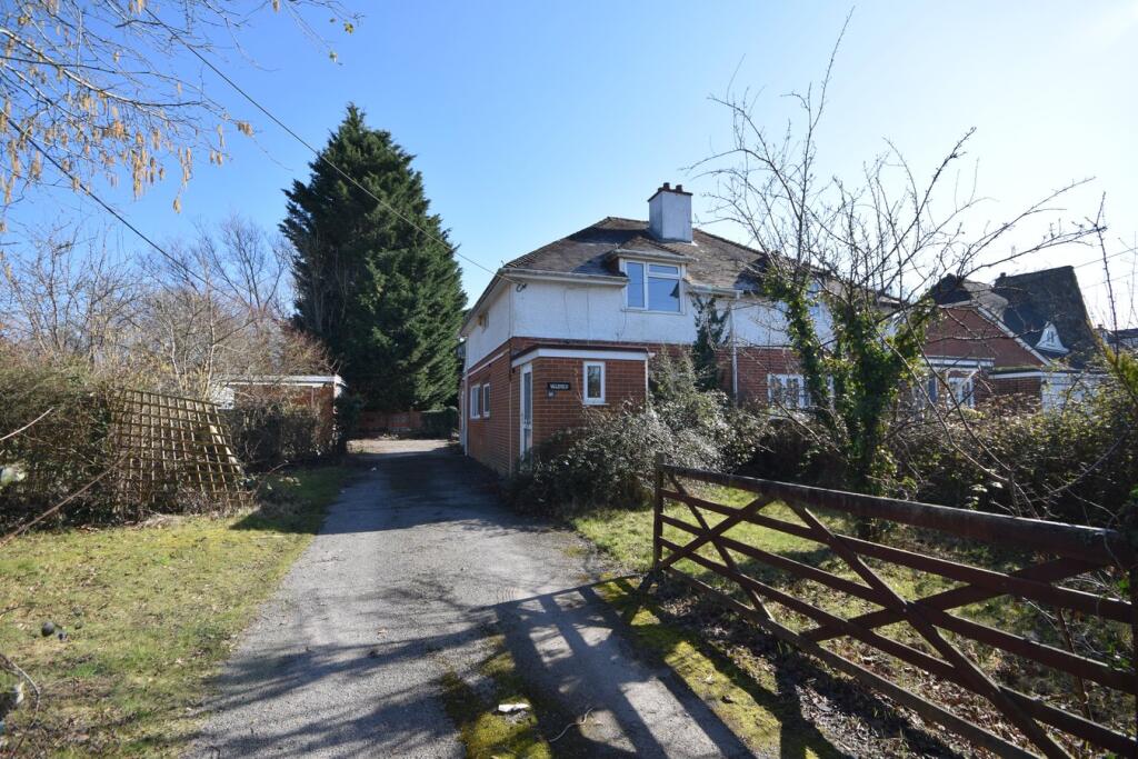 Main image of property: 85 Glaziers Lane, Normandy, Guildford, GU3