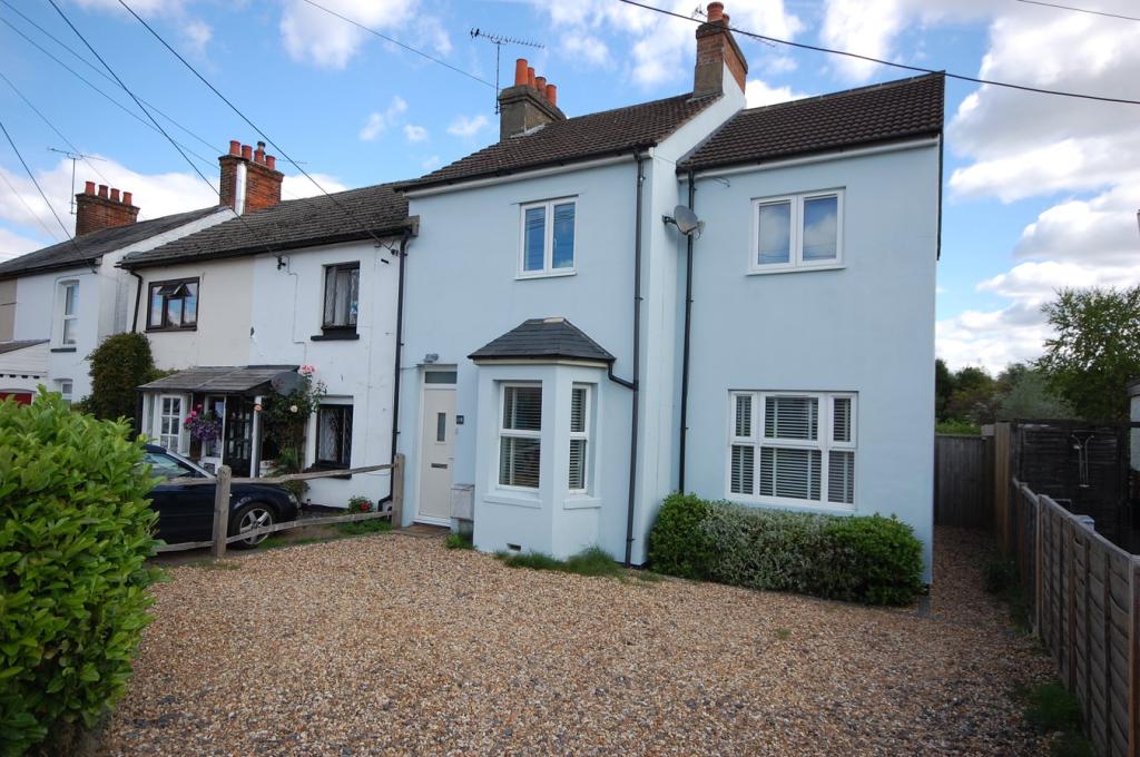 3 bedroom semidetached house for sale in Lower Weybourne Lane, Badshot