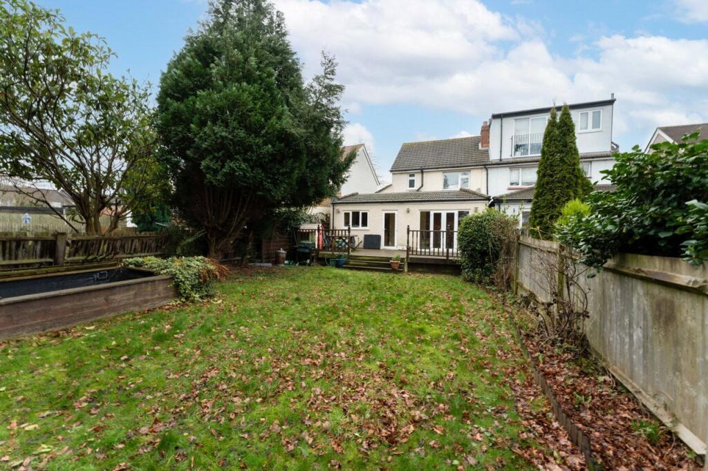 4 bedroom semi-detached house