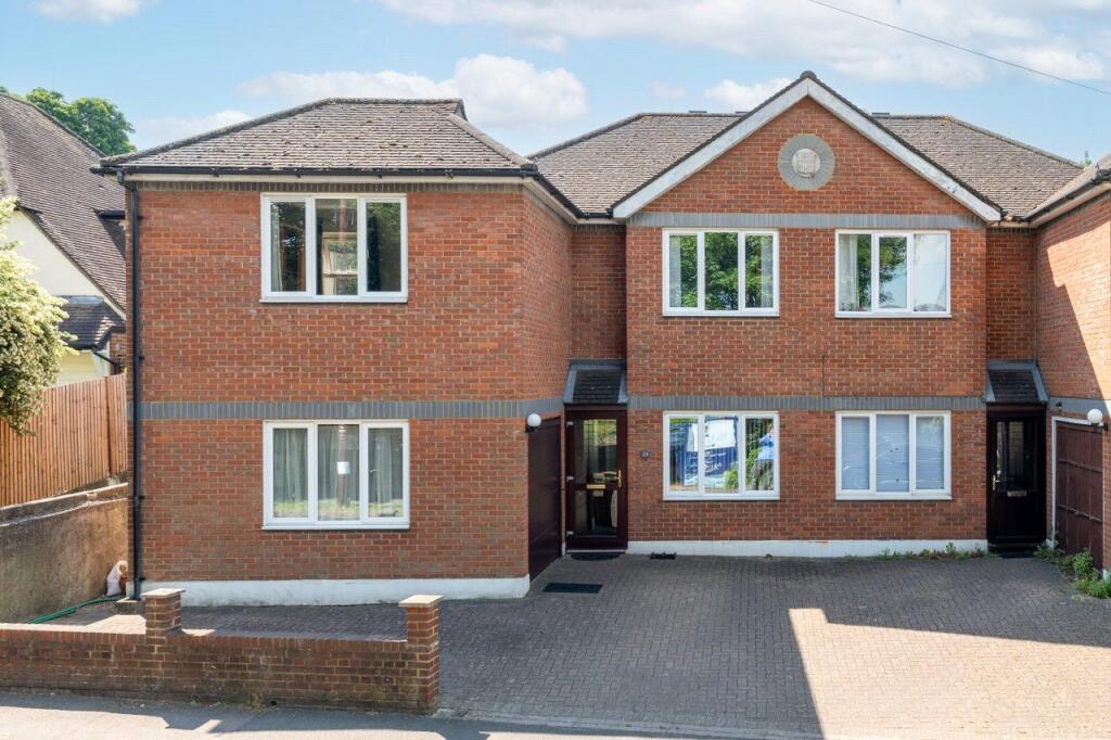4 bedroom semi-detached house