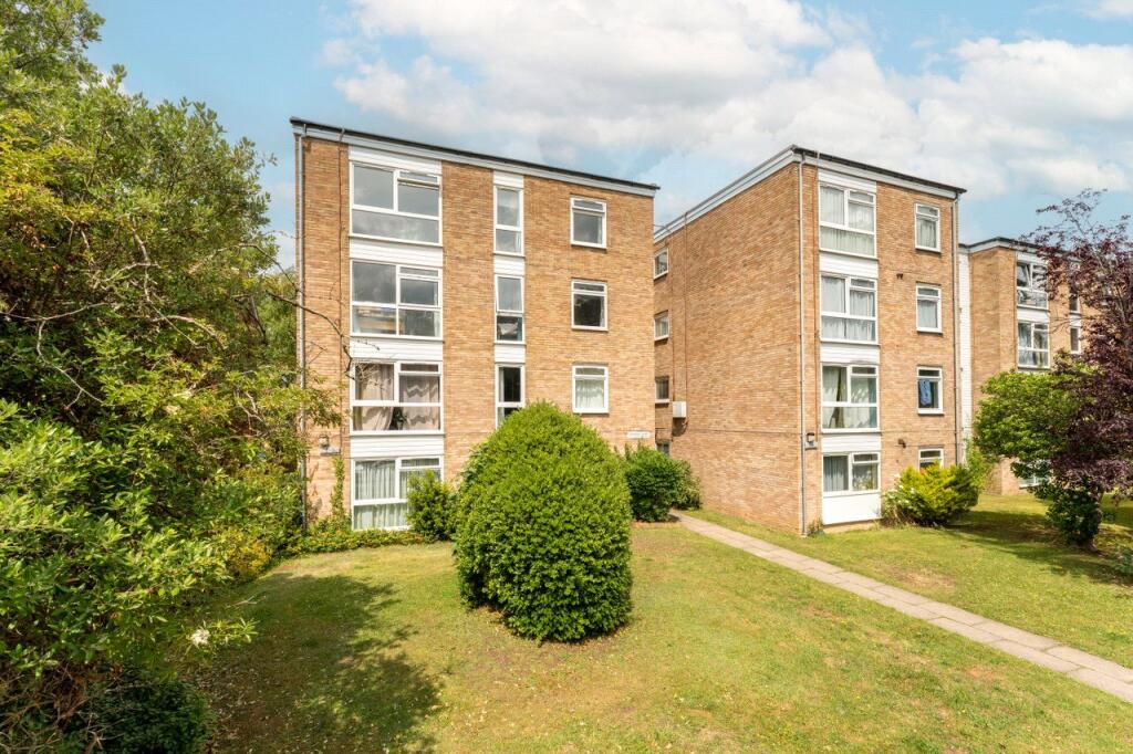 Main image of property: Worcester Road, Sutton, SM2