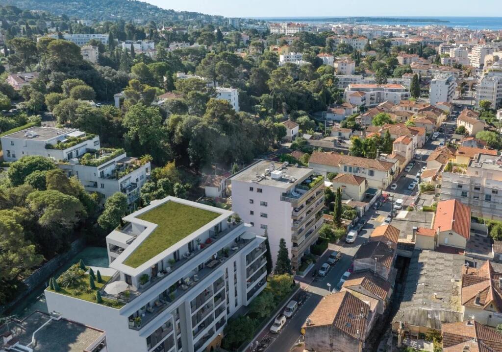 Main image of property: Provence-Alps-Cote d`Azur, Alpes-Maritimes, Le Cannet