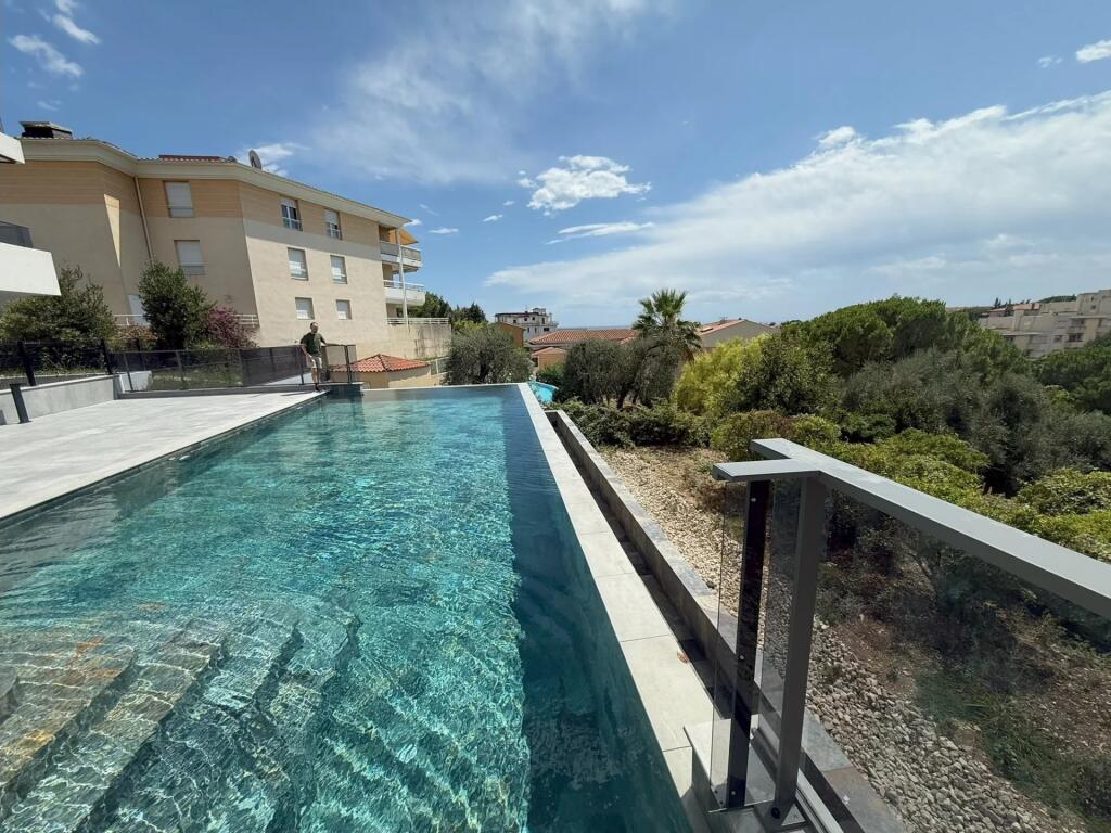 Main image of property: Provence-Alps-Cote d`Azur, Alpes-Maritimes, Cannes