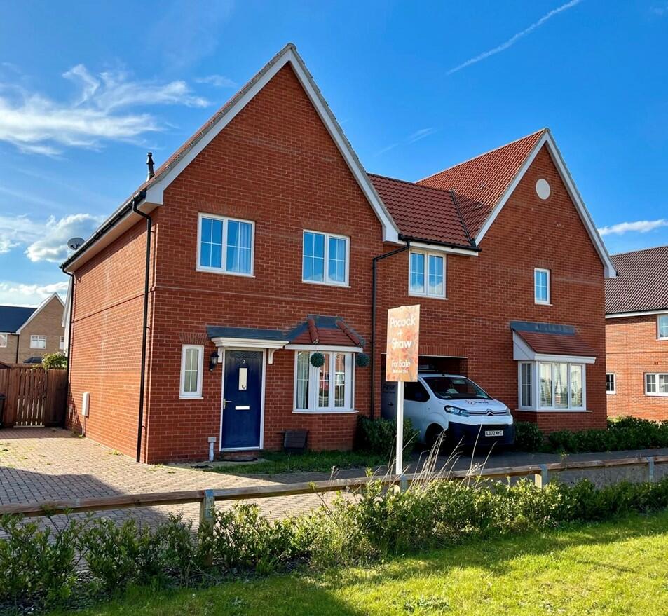 3 bedroom semidetached house for sale in 7 Larchwood Road Red Lodge, IP28