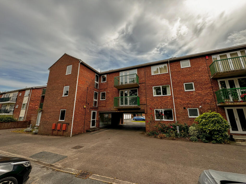 Additional property image - Fairlawns, Newmarket, Suffolk