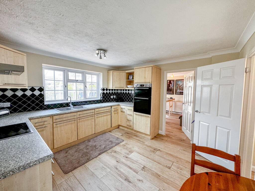 Additional property image - Mill Road, Ashley, Newmarket, Suffolk, Newmarket