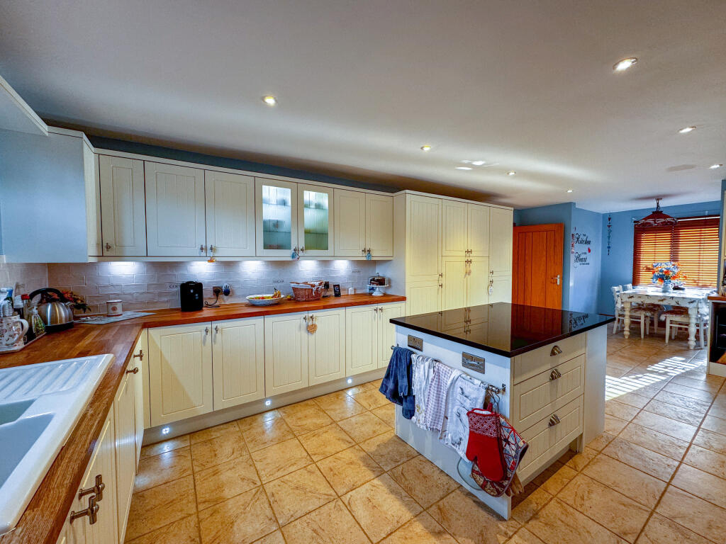 Additional property image - Twentypence Road, Wilburton, Ely