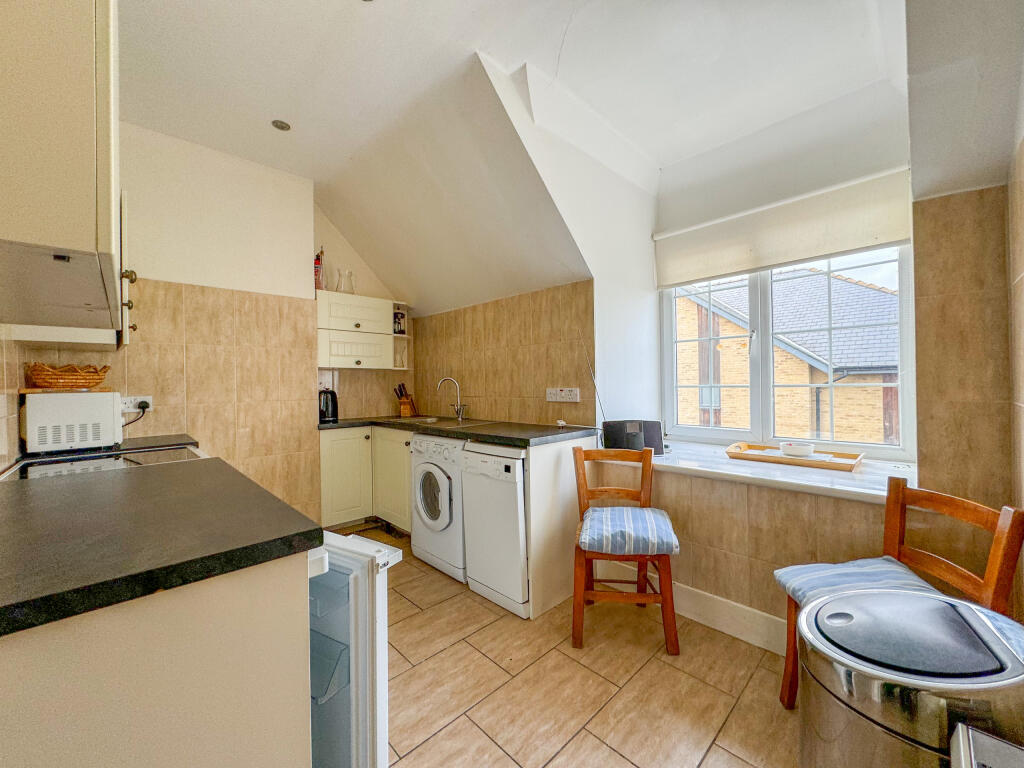 Additional property image - Hillside, Heath Road, Newmarket, Suffolk