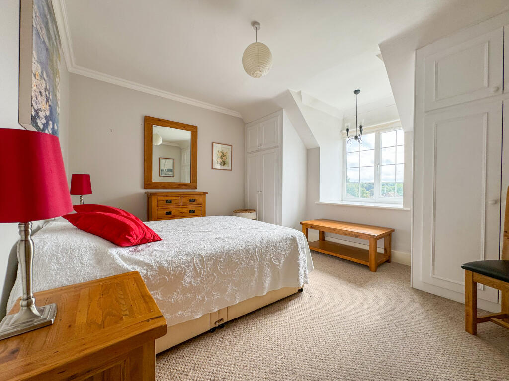 Additional property image - Hillside, Heath Road, Newmarket, Suffolk