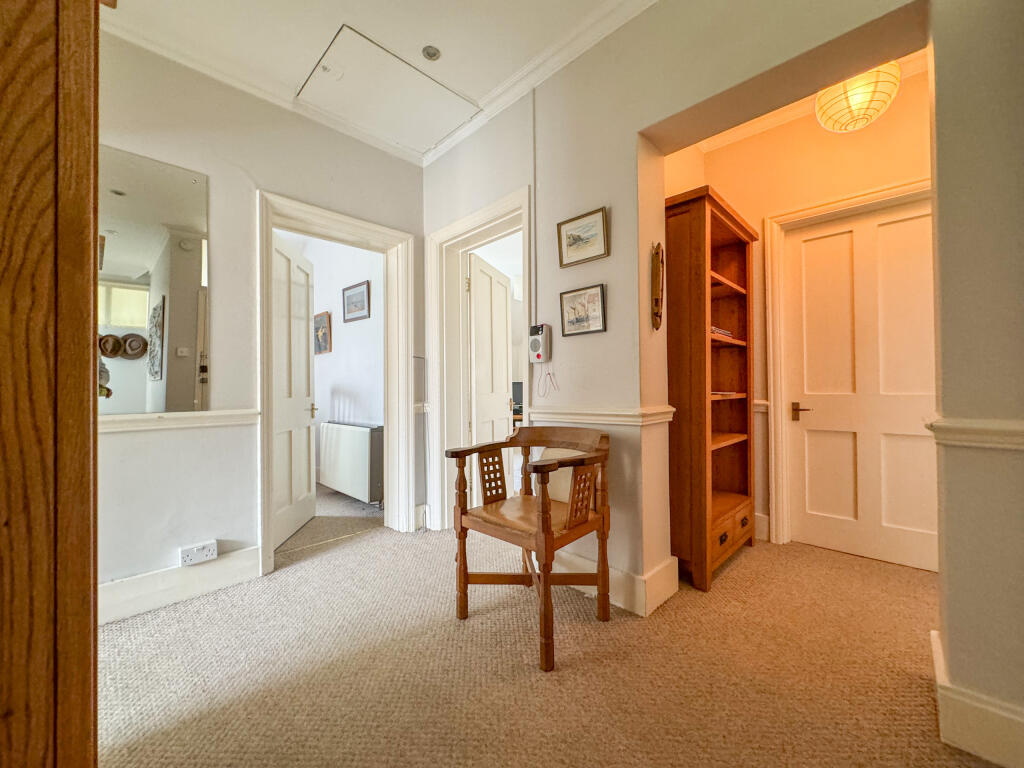 Additional property image - Hillside, Heath Road, Newmarket, Suffolk
