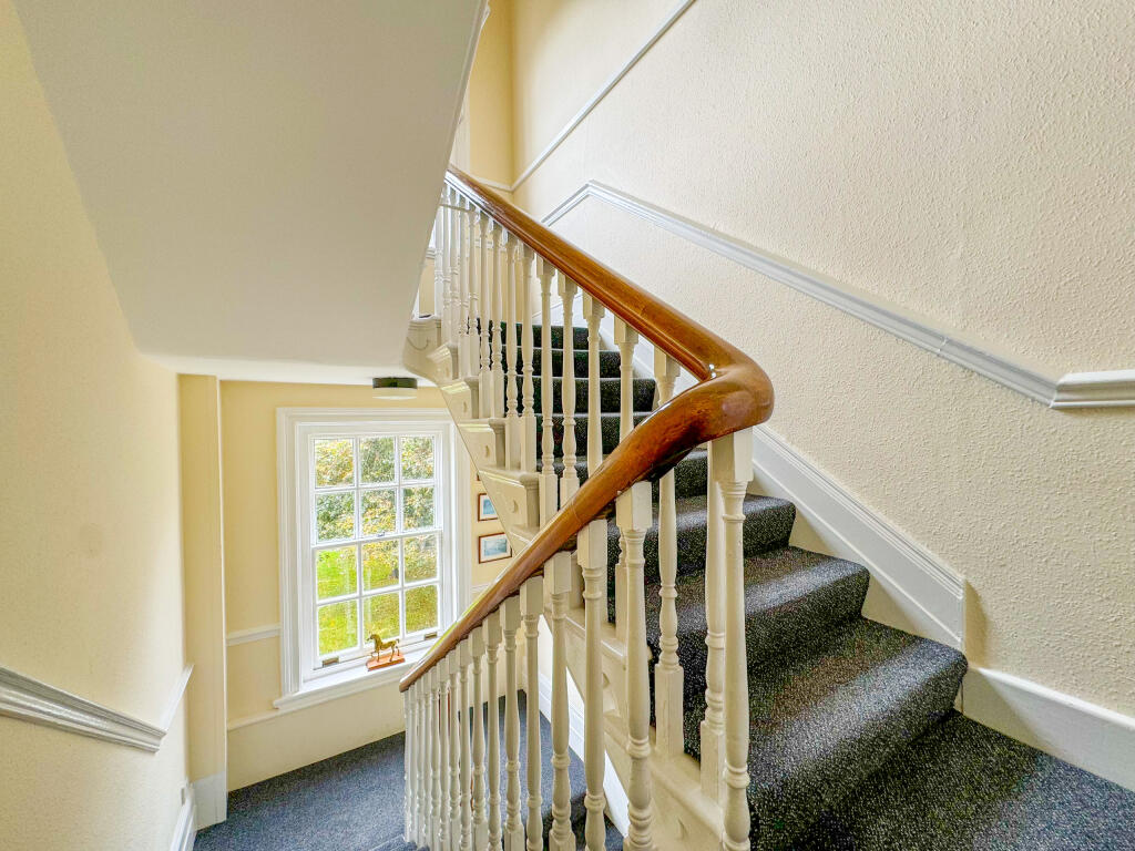 Additional property image - Hillside, Heath Road, Newmarket, Suffolk