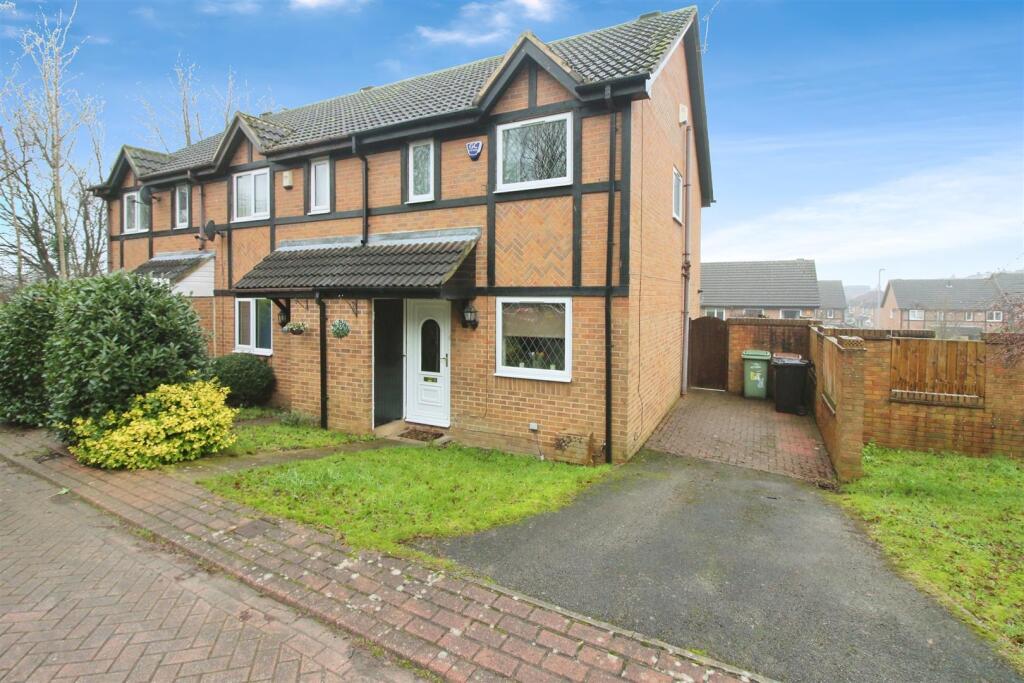 Main image of property: Cromwell Rise, Kippax Leeds