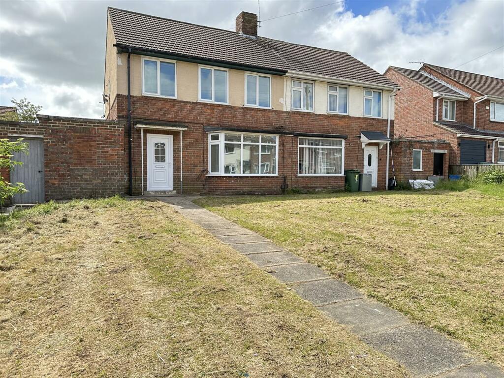 3 bedroom semidetached house for sale in Rievaulx Close, Roseworth