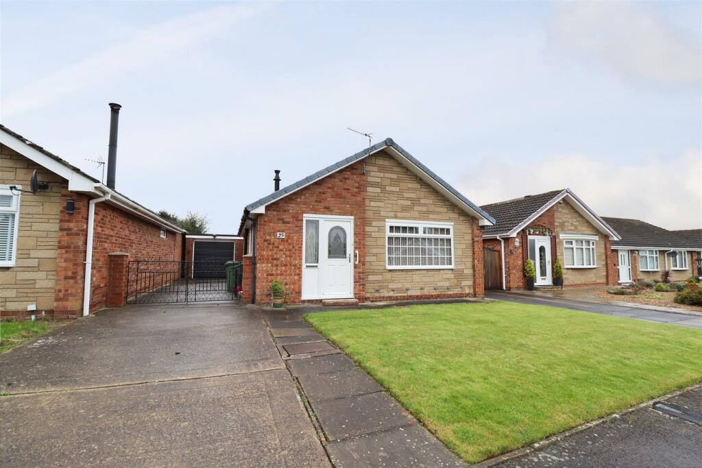 2 bedroom detached bungalow for sale in Newstead Avenue, Whitehouse