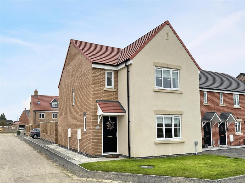 Main image of property: Kettlewell Way, Fairfield, TS21 1FZ