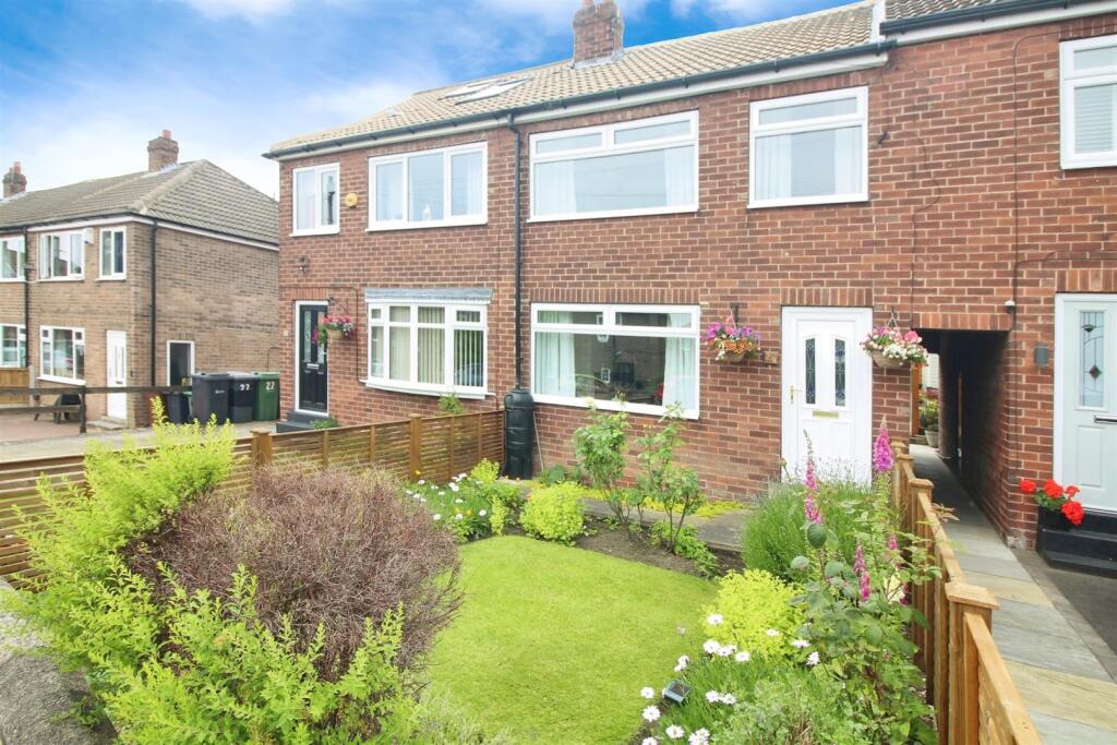 Main image of property: Rutland Close, Woodlesford, Leeds