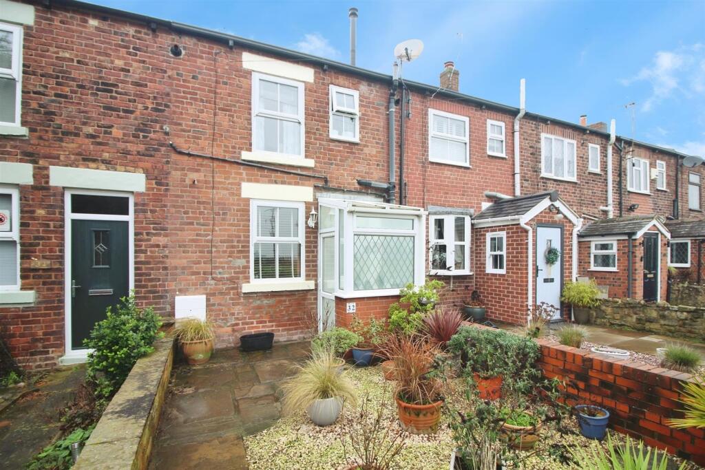 Main image of property: Low Common, Methley, Leeds