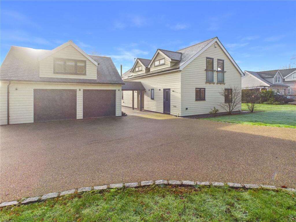 Main image of property: Perry Wood Park, Newchapel, Lingfield, Surrey, RH7