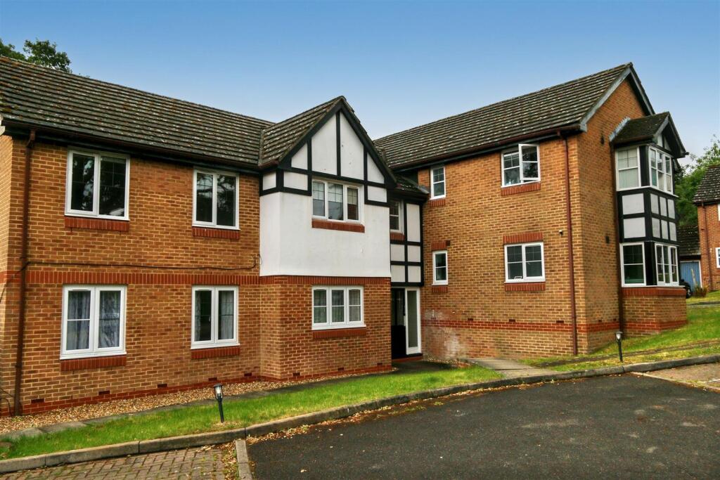 Main image of property: Nell Gwynn Close, Shenley