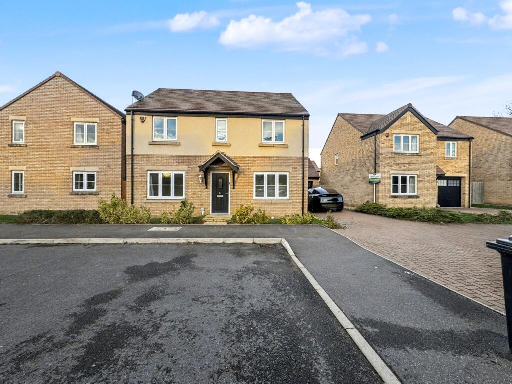 Main image of property: Apple Tree Close, Fenstanton, Cambs, PE28