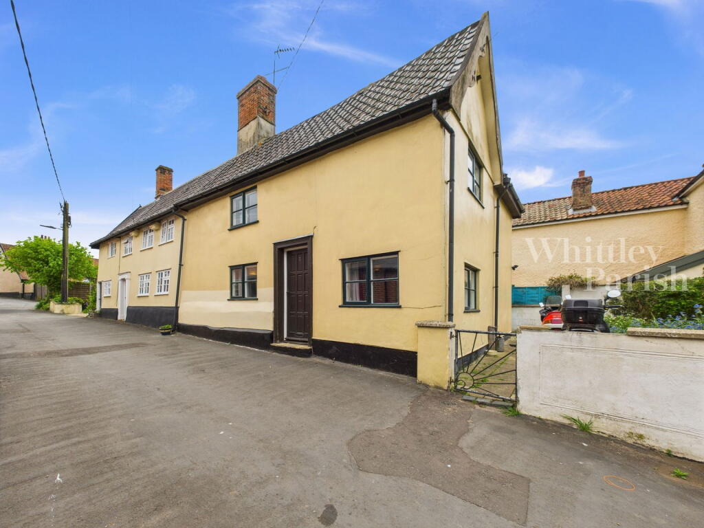 Main image of property: Dove Lane, Eye