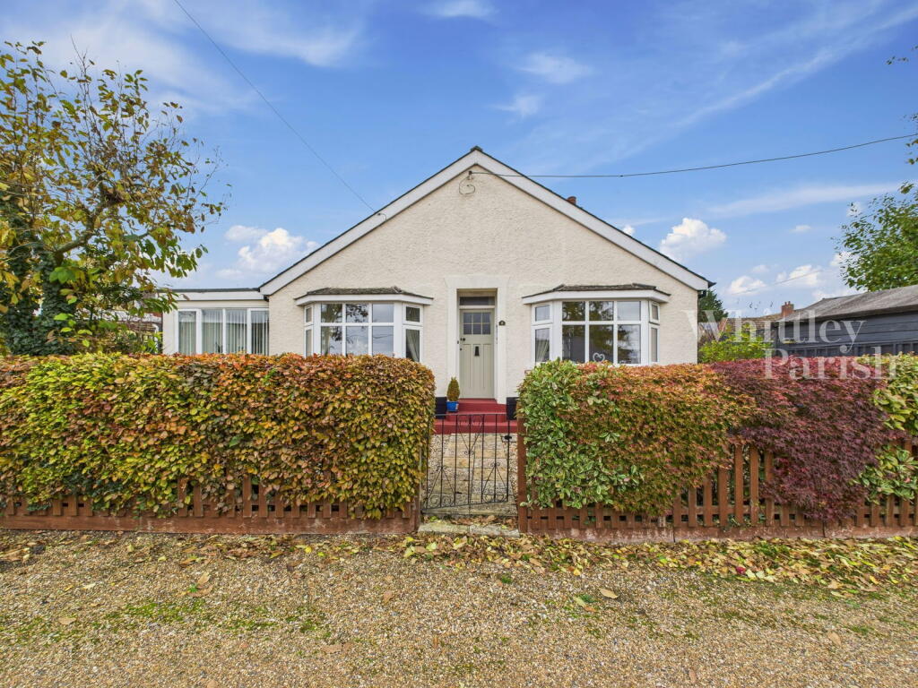 Main image of property: Manor Gardens, Diss
