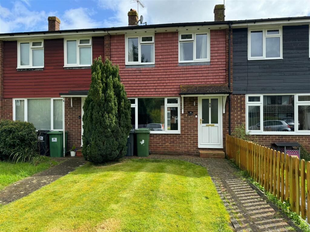 2 bedroom terraced house for sale in Staplehurst, Kent, TN12