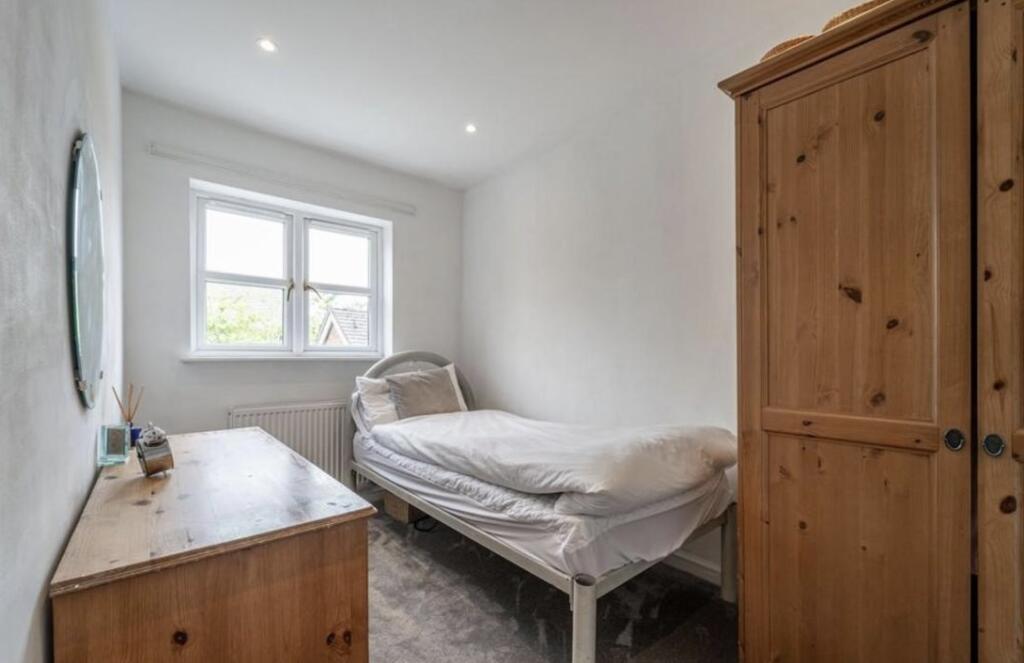 Additional property image - Dickens Heath Road, Solihull