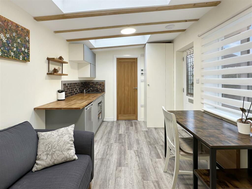 Additional property image - Queens Meadow, Cherry Hinton, Cambridge
