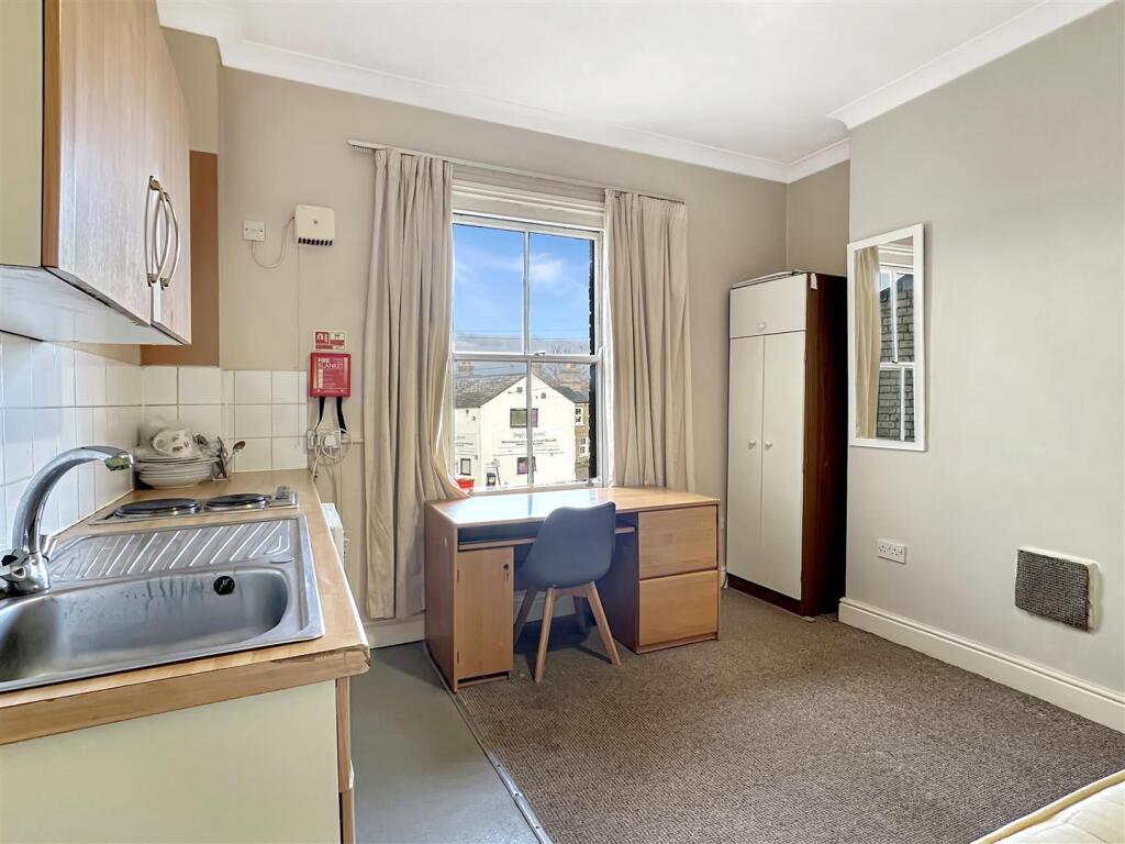 Additional property image - Chesterton Road, Cambridge