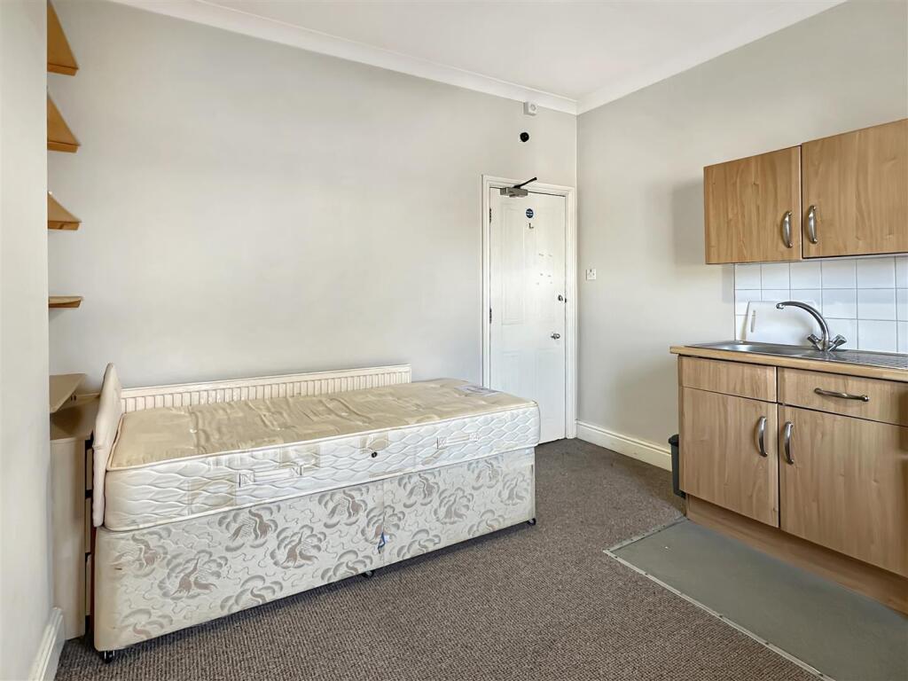 Additional property image - Chesterton Road, Cambridge