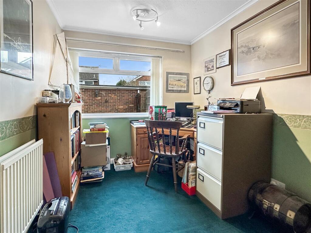 Additional property image - Kelsey Crescent, Cherry Hinton, Cambridge