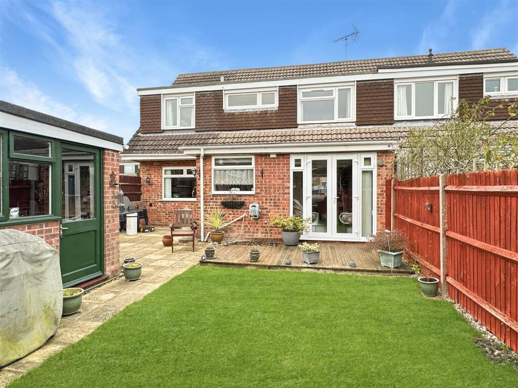 Additional property image - Kelsey Crescent, Cherry Hinton, Cambridge