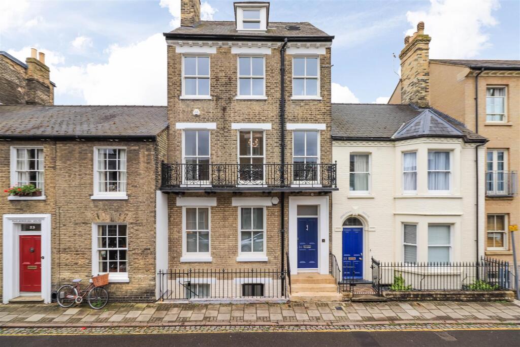 Main image of property: Victoria Street, Cambridge