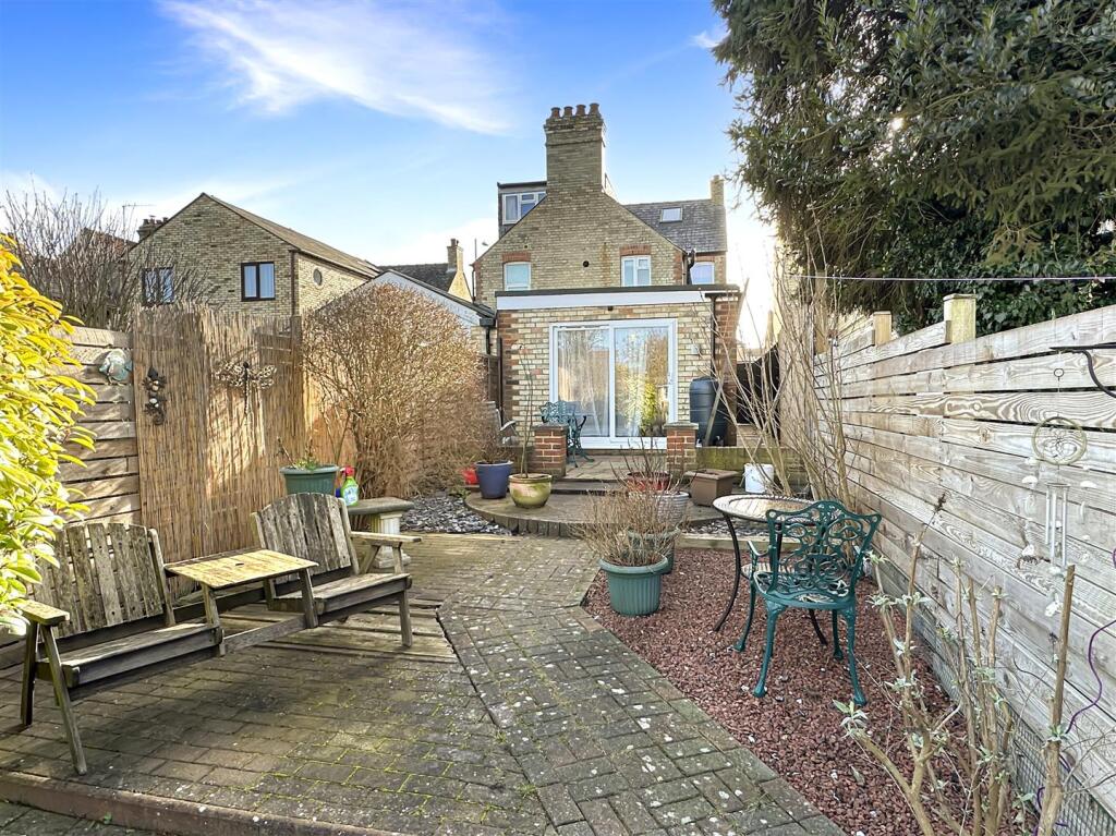 Additional property image - Fulbourn Road, Cambridge
