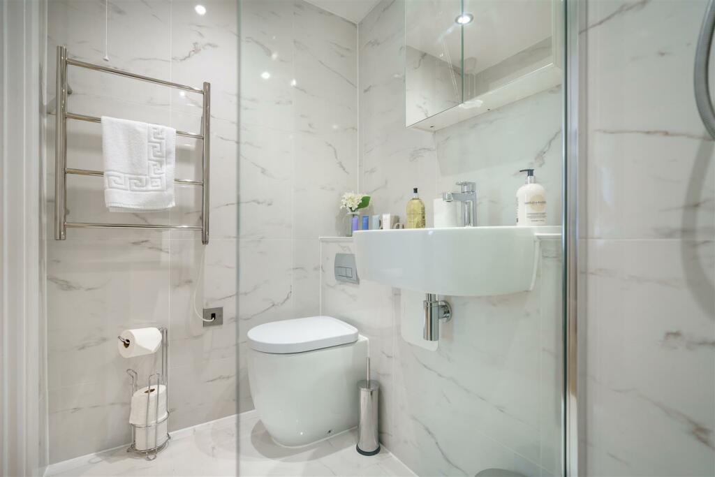 Additional property image - Victoria Road, Cambridge