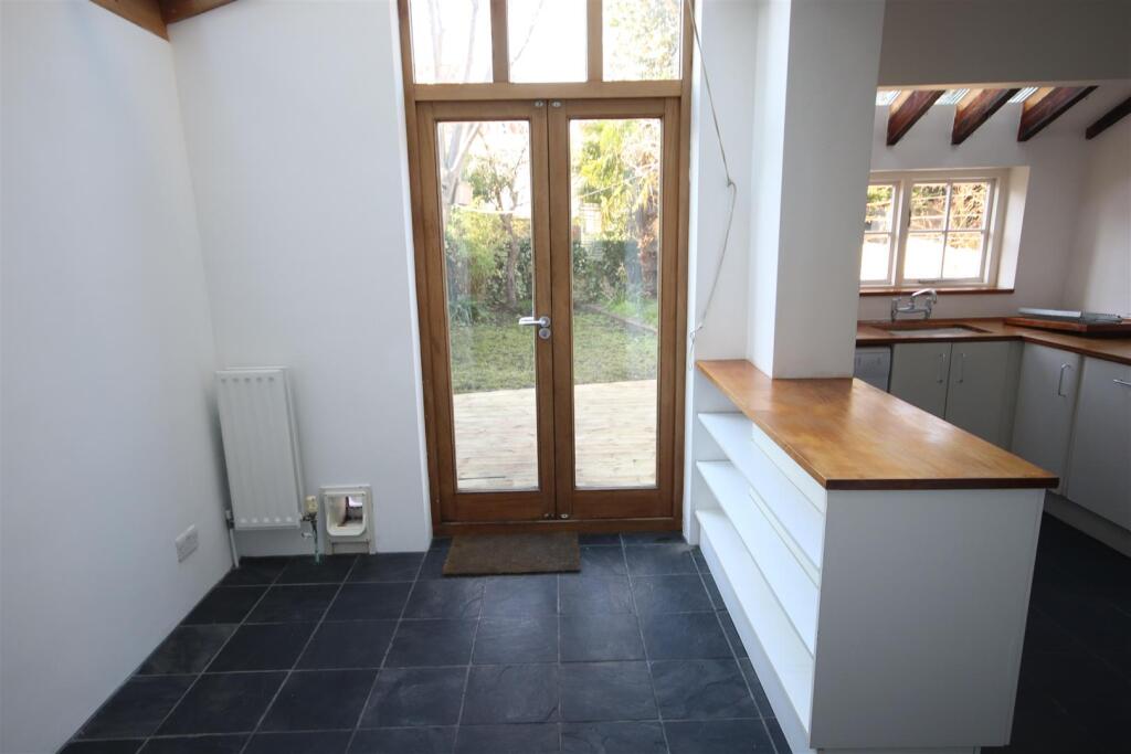 Additional property image - Covent Gardens, Cambridge