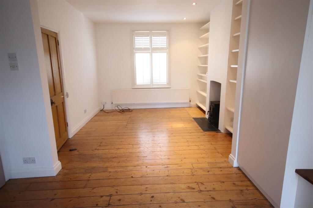 Additional property image - Covent Gardens, Cambridge