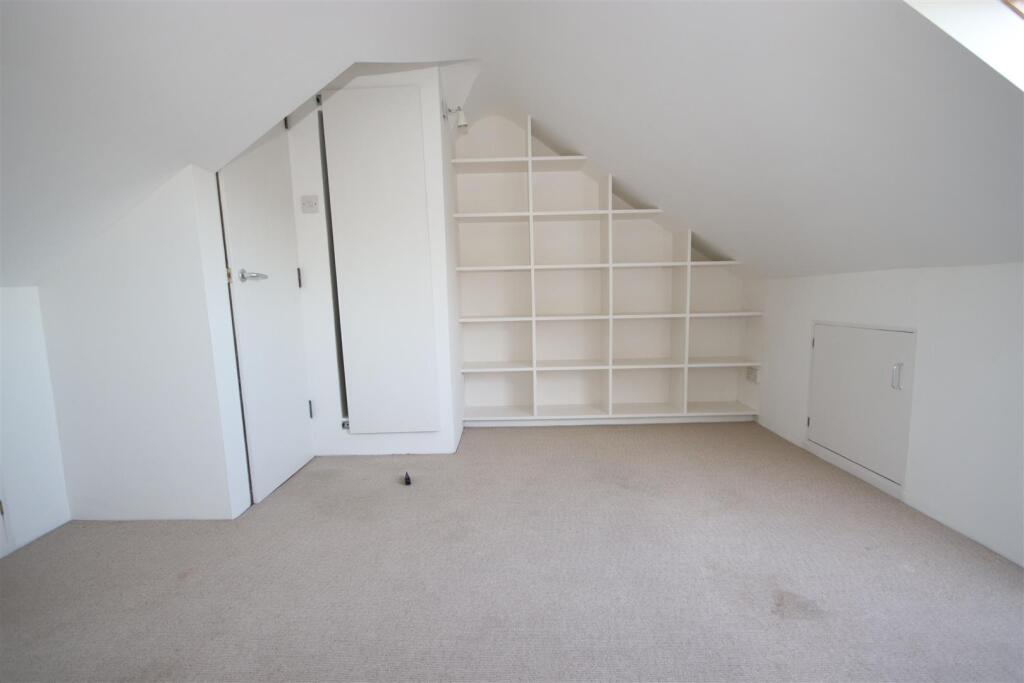 Additional property image - Covent Gardens, Cambridge