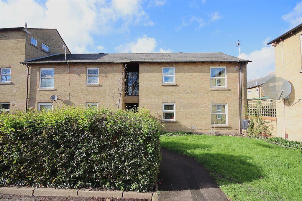 Main image of property: St Bedes Crescent, Cambridge