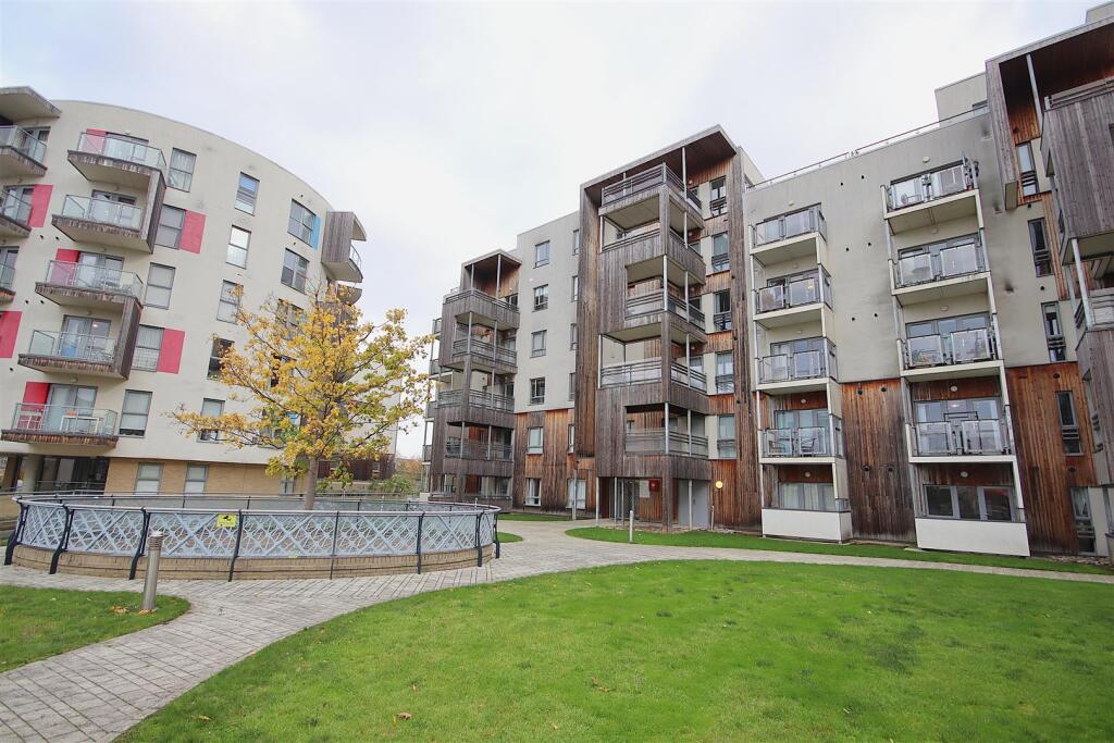 Main image of property: Glenalmond Avenue, Cambridge