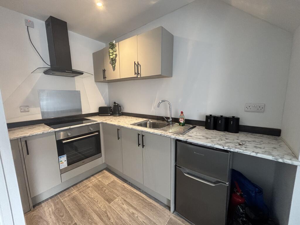 Main image of property: 28 Victoria Street, BURTON-ON-TRENT
