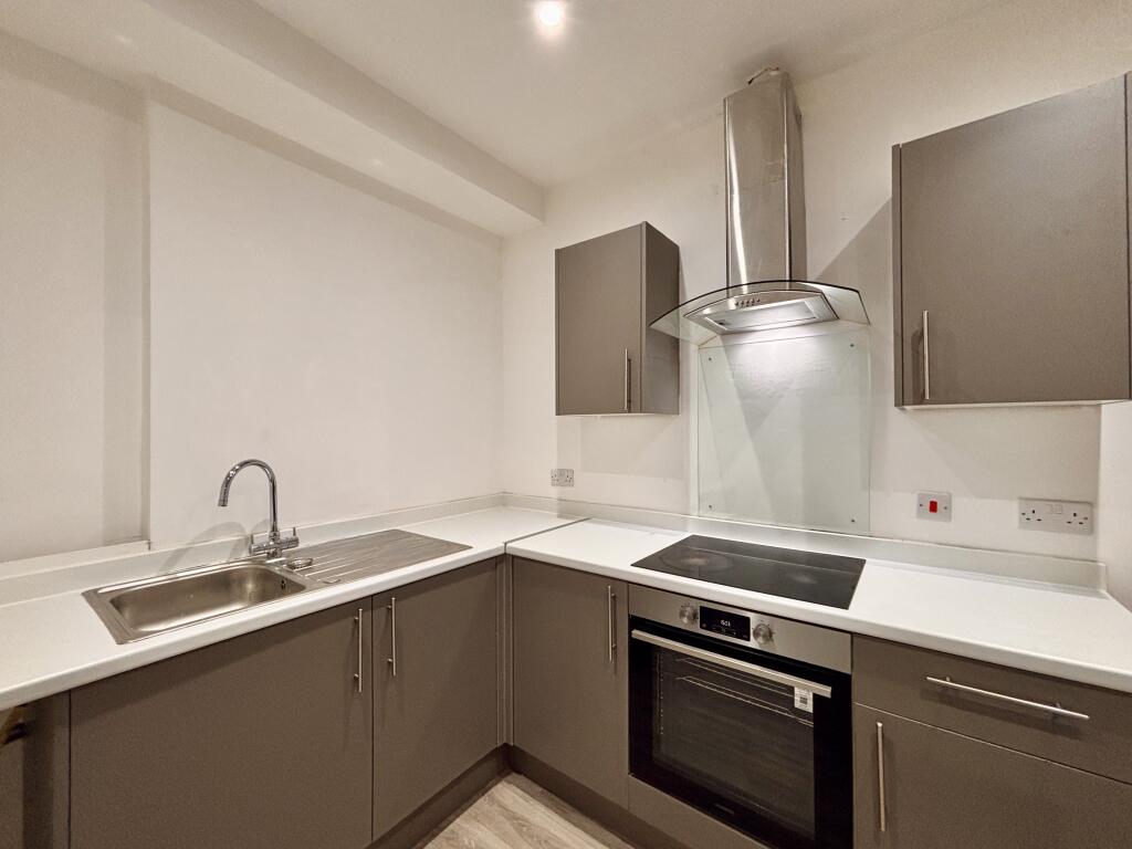 Main image of property: 28 Victoria Street, BURTON-ON-TRENT