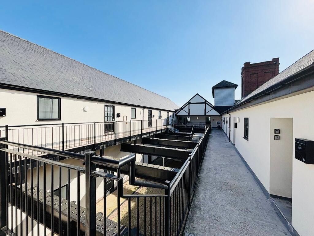 Main image of property: 142 Plough Maltings, Burton on Trent