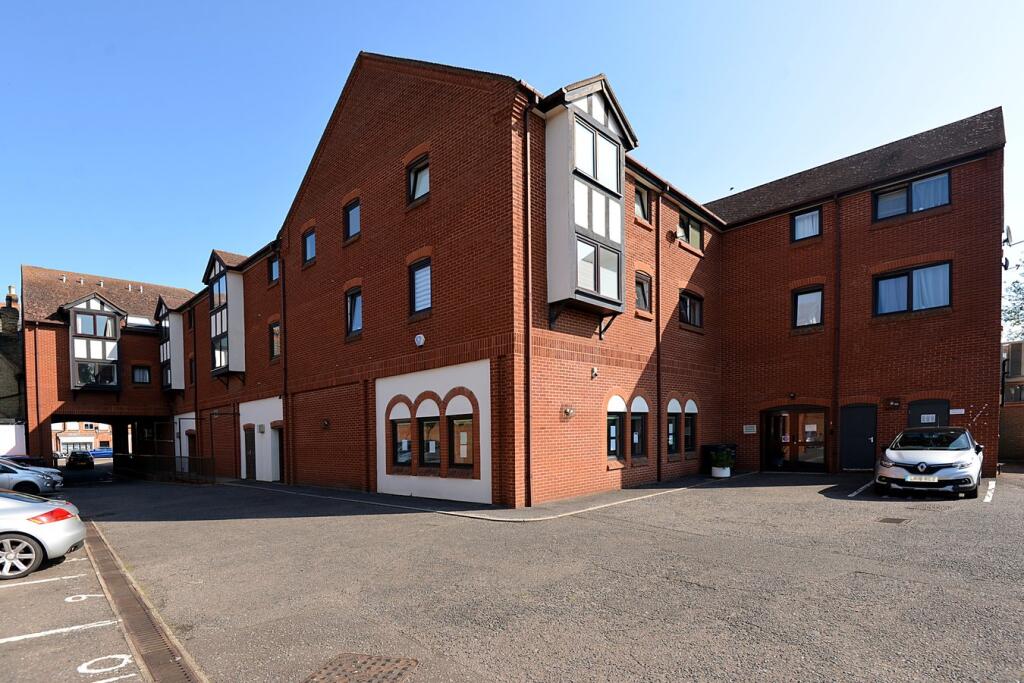 Main image of property: High Street, Shefford, SG17