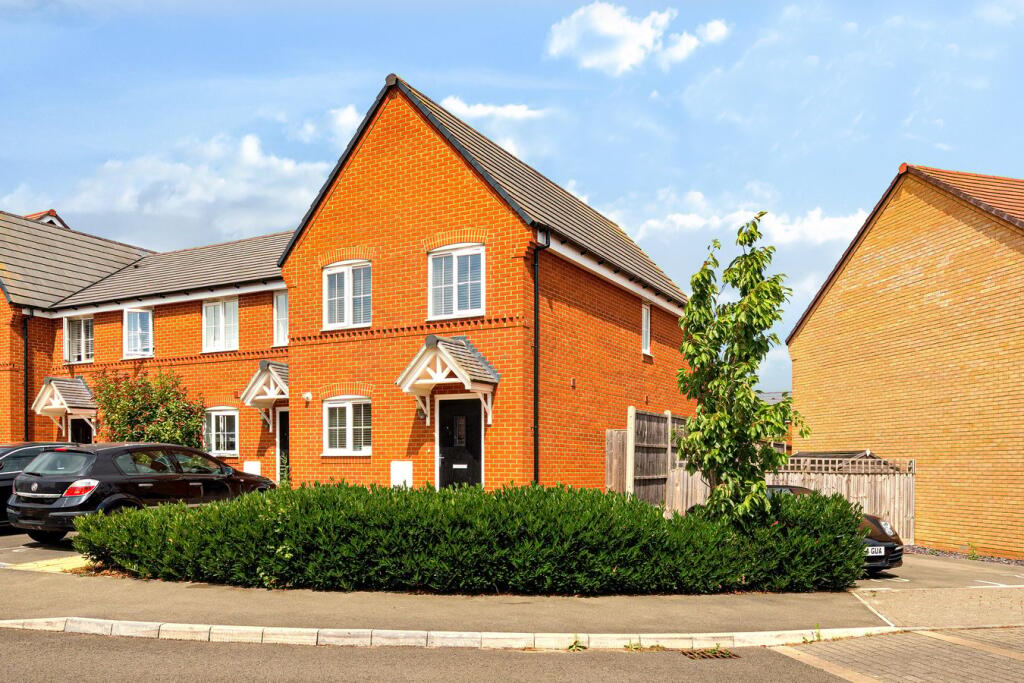 Main image of property: Woodpecker Mead, Lower Stondon, Henlow, SG16