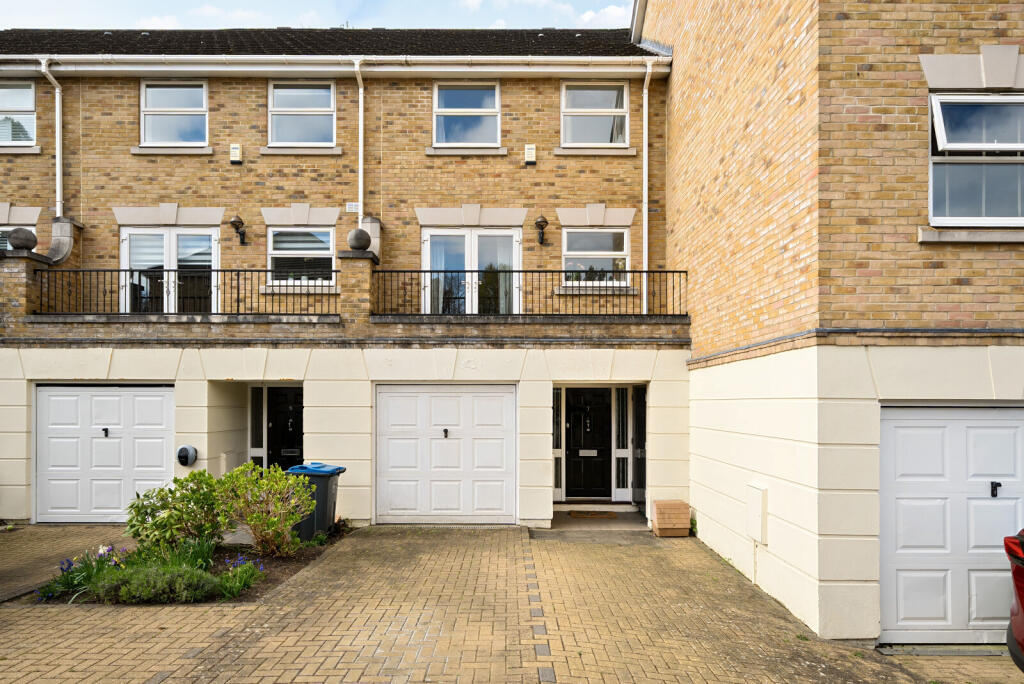 Main image of property: Penners Gardens, Surbiton, KT6