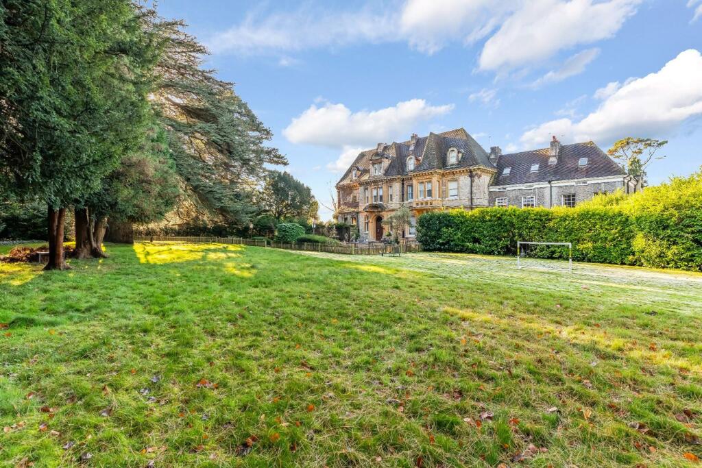Additional property image - Shabden Park,  Chipstead